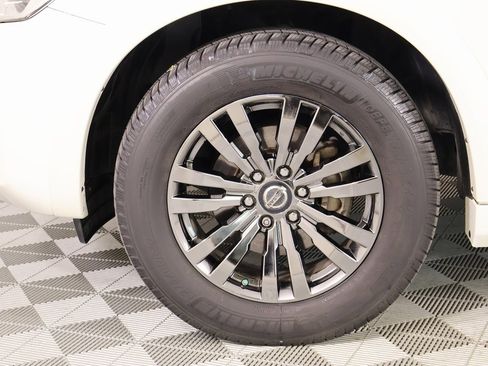 Used 2019 Nissan Armada Platinum w/ Captain's Chairs Package image 22