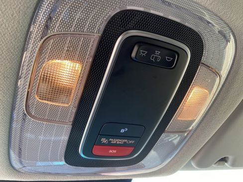 Used 2025 Hyundai Kona SEL FWD image 43