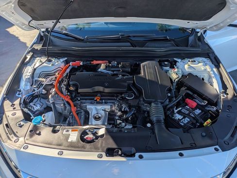 Certified 2022 Honda Accord Touring image 23