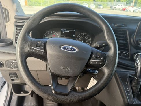 Used 2024 Ford Transit 250 148 High Roof RWD image 20