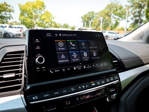 Certified 2026 Honda Odyssey EX-L image 23