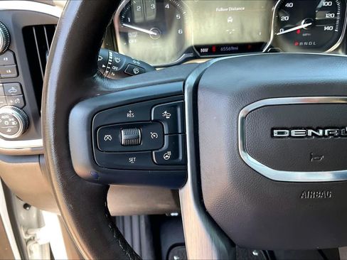 Used 2021 GMC Sierra 1500 Denali w/ Denali Ultimate Package AWD/4WD image 23