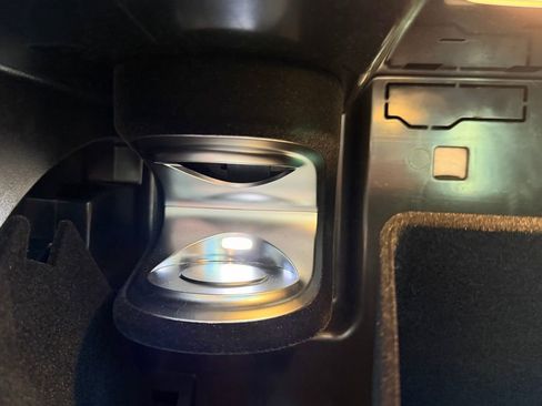 Used 2024 Mercedes-Benz GLE 580 4MATIC image 29