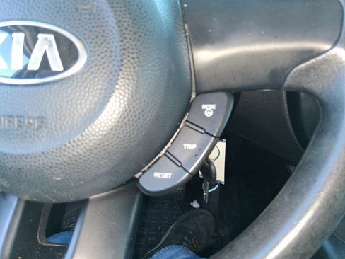 Used 2018 Kia Soul image 17