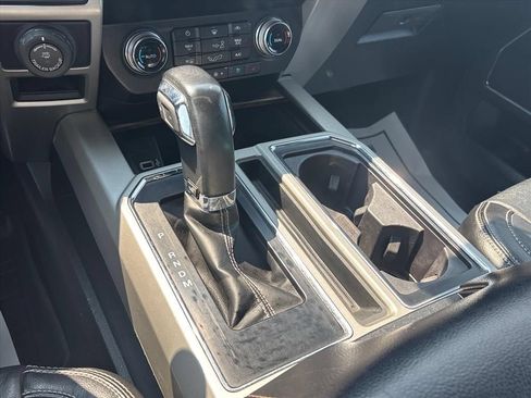 Used 2019 Ford F150 Lariat w/ Equipment Group 502A Luxury AWD/4WD image 35