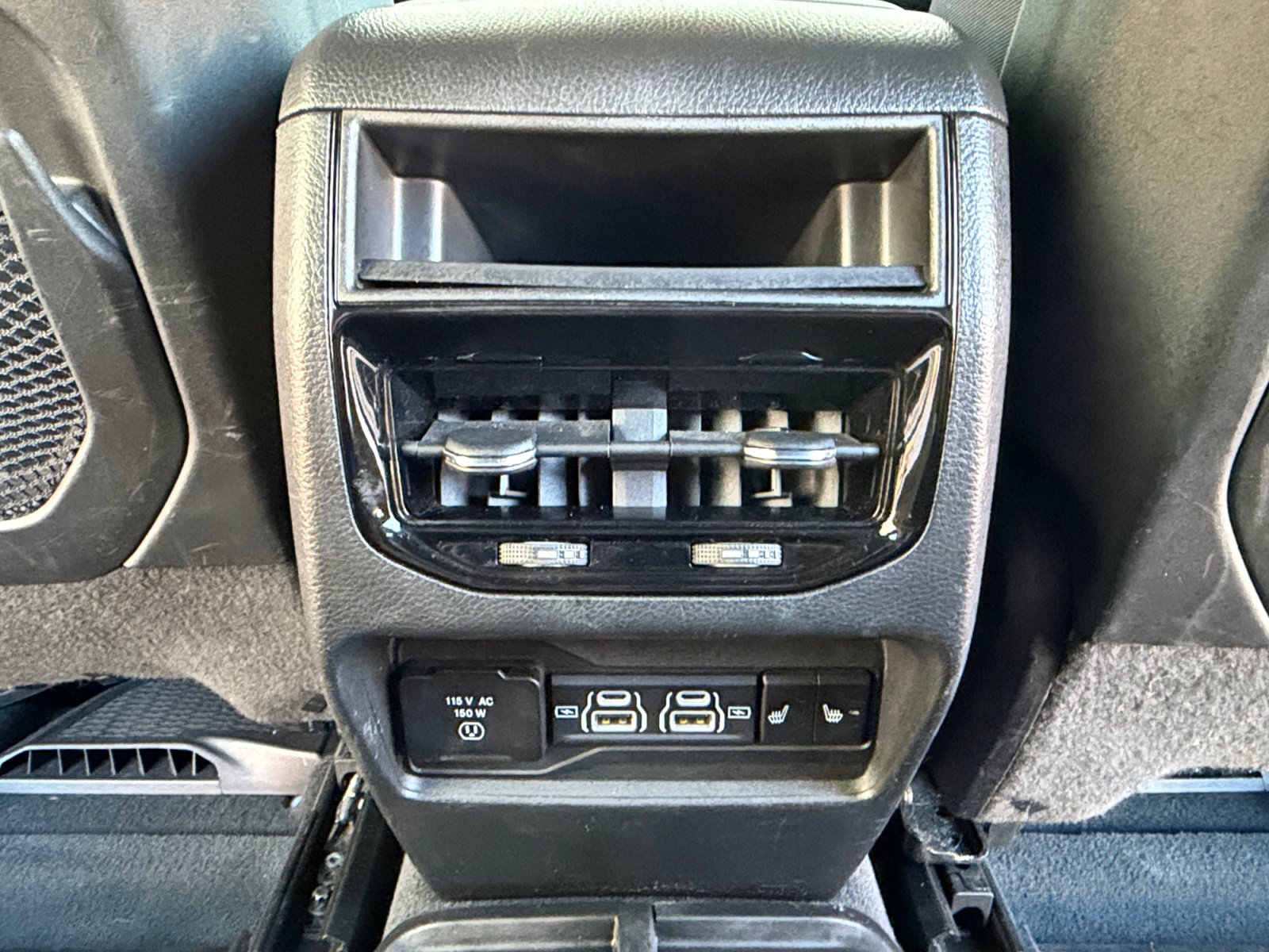 Used 2023 Jeep Grand Cherokee Trailhawk w/ Luxury Tech Group III AWD/4WD image 25