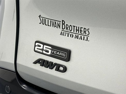 Certified 2023 Toyota Sienna XSE image 19