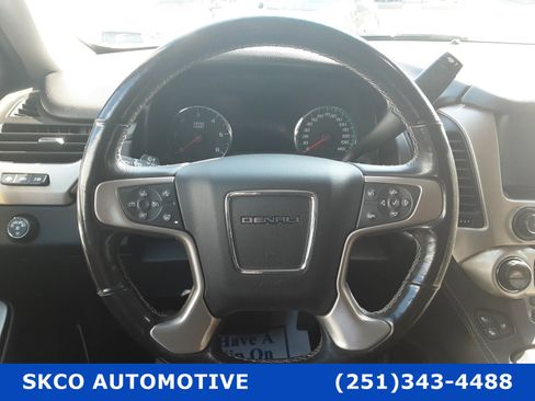 Used 2018 GMC Yukon Denali image 20