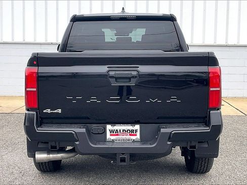 New 2025 Toyota Tacoma SR5 image 5