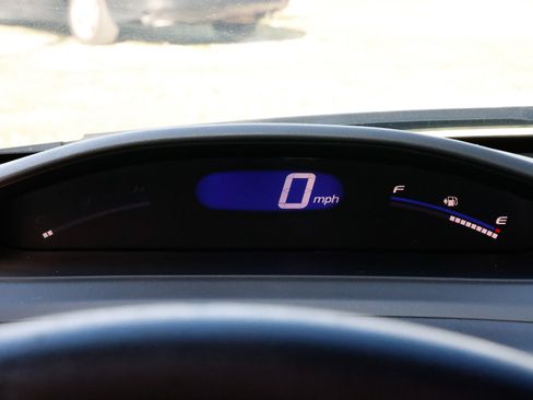 Used 2010 Honda Civic DX-VP image 37