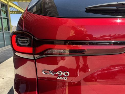 Used 2024 MAZDA CX-90 3.3 Turbo w/ Preferred Plus image 14