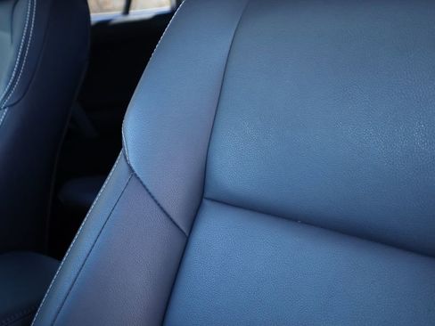 Used 2018 Toyota RAV4 Limited image 19