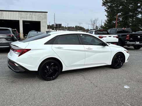 New 2026 Hyundai Elantra Sport image 6