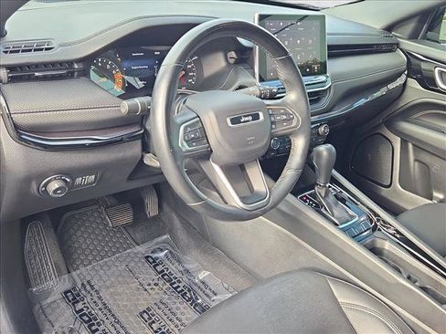 Used 2022 Jeep Compass Latitude w/ Convenience Group FWD image 10