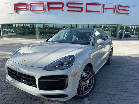 Certified 2023 Porsche Cayenne Turbo AWD/4WD image 1