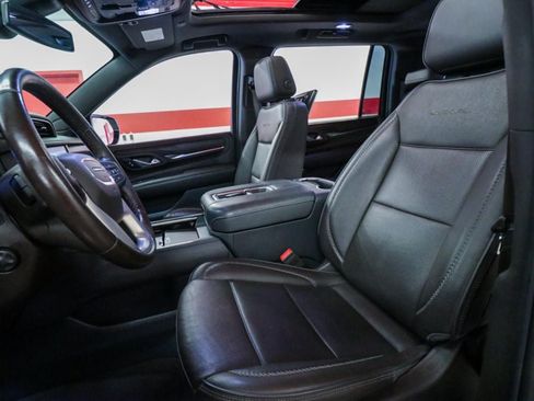 Used 2021 GMC Yukon XL Denali AWD/4WD image 22