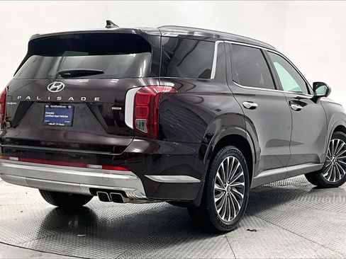 Certified 2023 Hyundai Palisade Calligraphy w/ Cargo Package image 2