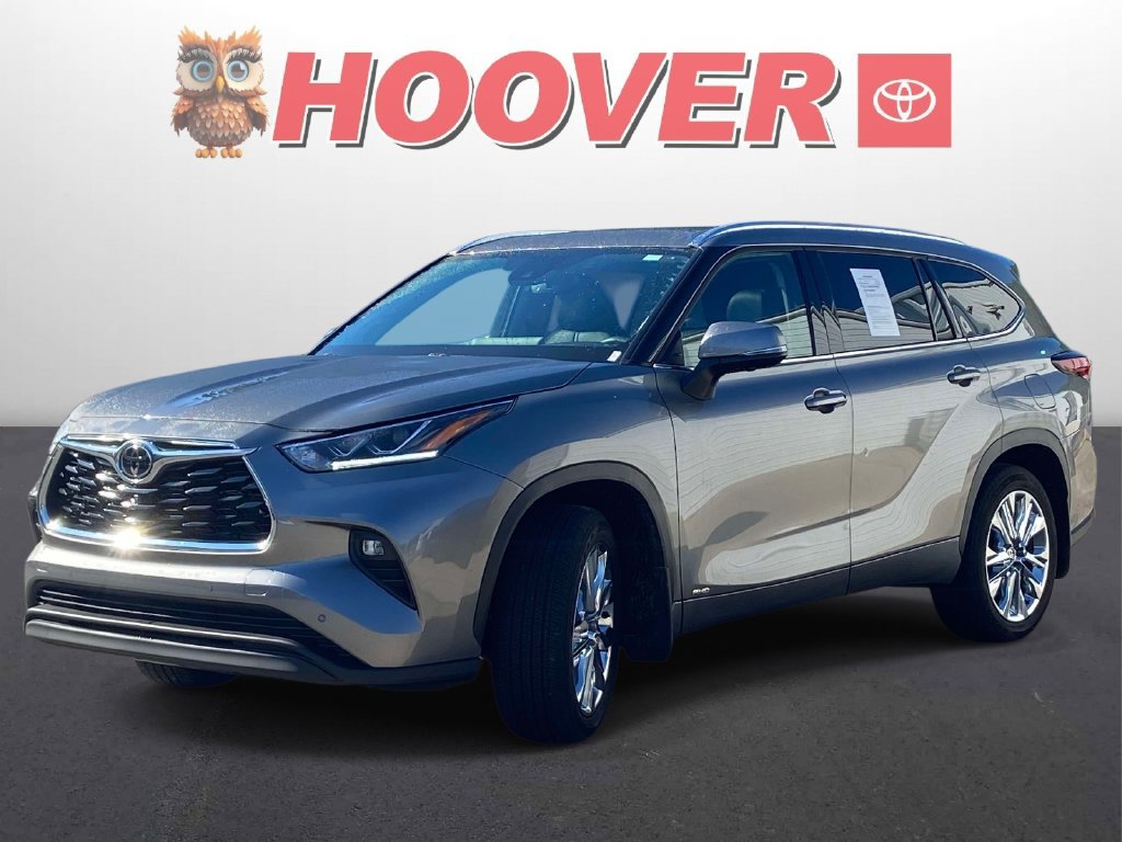 Used 2026 Toyota Highlander Limited AWD/4WD image 5