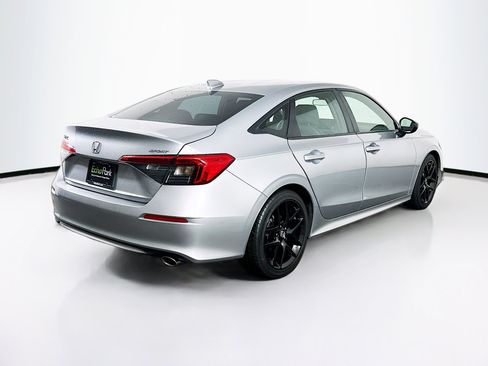Used 2024 Honda Civic Sport image 9