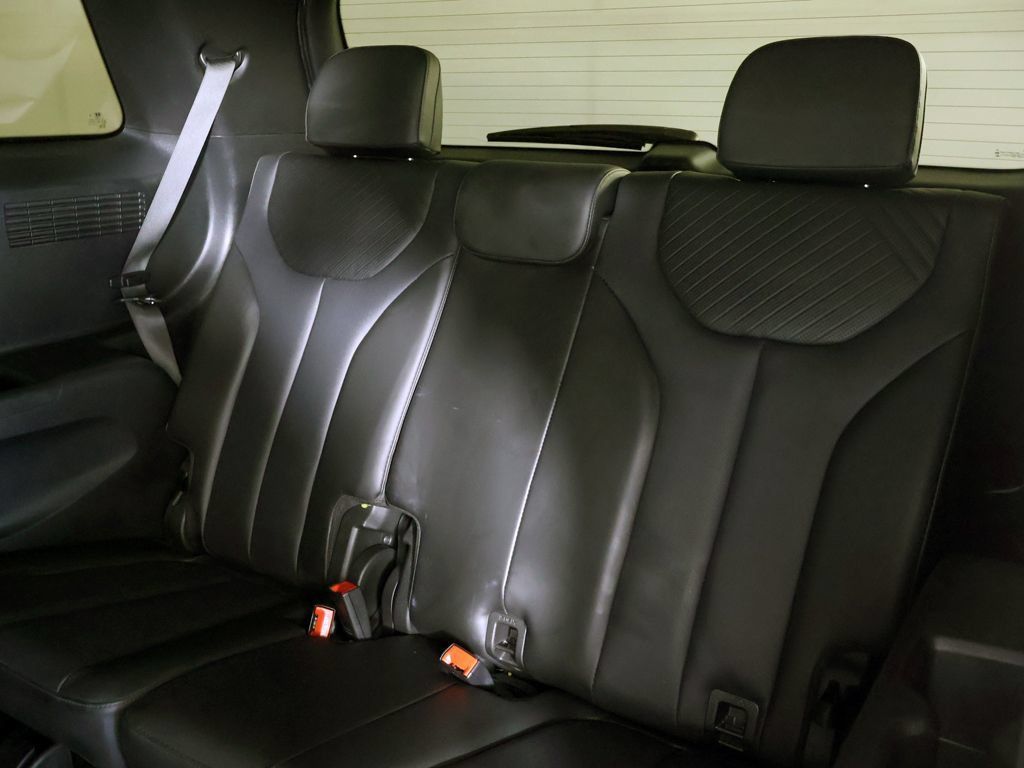 Used 2024 Hyundai Palisade SEL FWD image 31