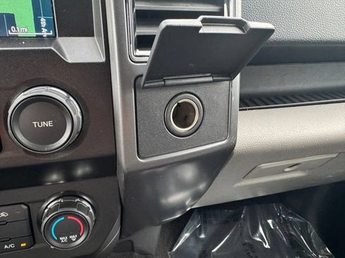 Used 2020 Ford F150 XLT w/ Equipment Group 301A Mid AWD/4WD image 19