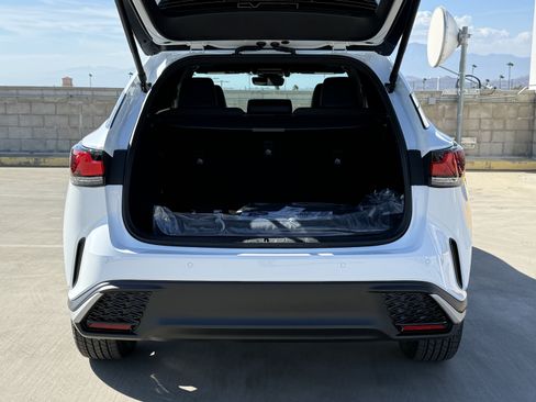 New 2026 Lexus RX 350h AWD/4WD image 14