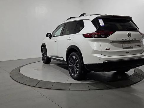 New 2026 Nissan Rogue Platinum w/ Platinum Premium Package AWD/4WD image 3