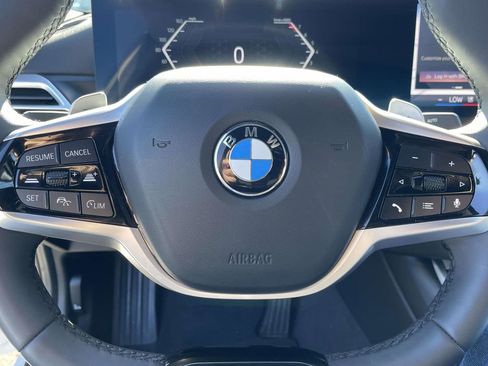 Used 2025 BMW 330i Sedan image 25