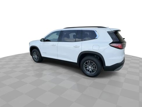 Certified 2025 GMC Acadia Elevation FWD image 6