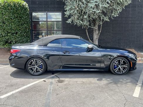 Used 2023 BMW M440i Convertible w/ Premium Package image 17