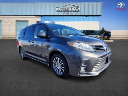 Used 2018 Toyota Sienna