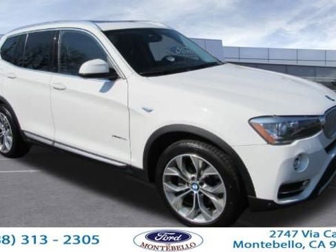 Used 2017 BMW X3 sDrive28i RWD image 1