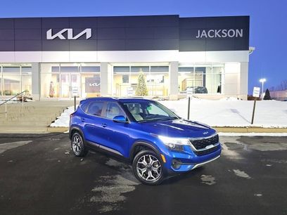 Used 2022 Kia Seltos EX