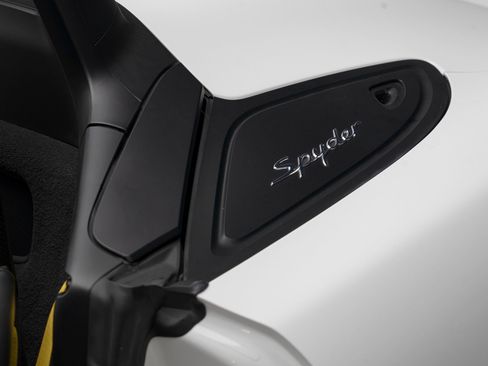 Used 2020 Porsche 718 Boxster Spyder RWD image 51