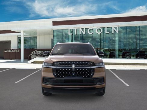 New 2026 Lincoln Navigator L Black Label AWD/4WD image 6