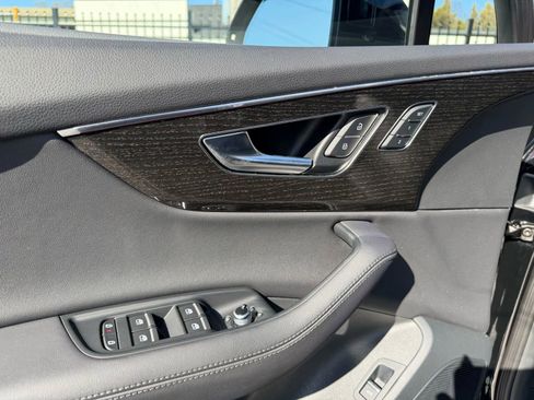 Used 2024 Audi Q7 2.0T Premium Plus w/ Premium Plus Package image 61