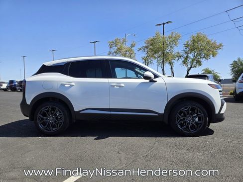 Used 2025 Nissan Kicks SR AWD/4WD image 6