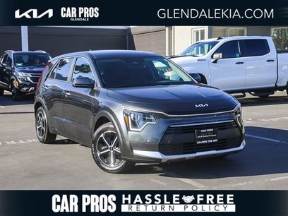 Used 2025 Kia Niro LX