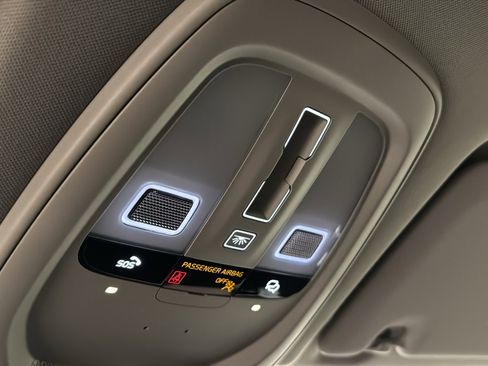 New 2026 Volvo XC60 T8 Plus w/ Protection Package Premier image 20