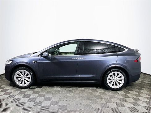 Used 2020 Tesla Model X Long Range image 5