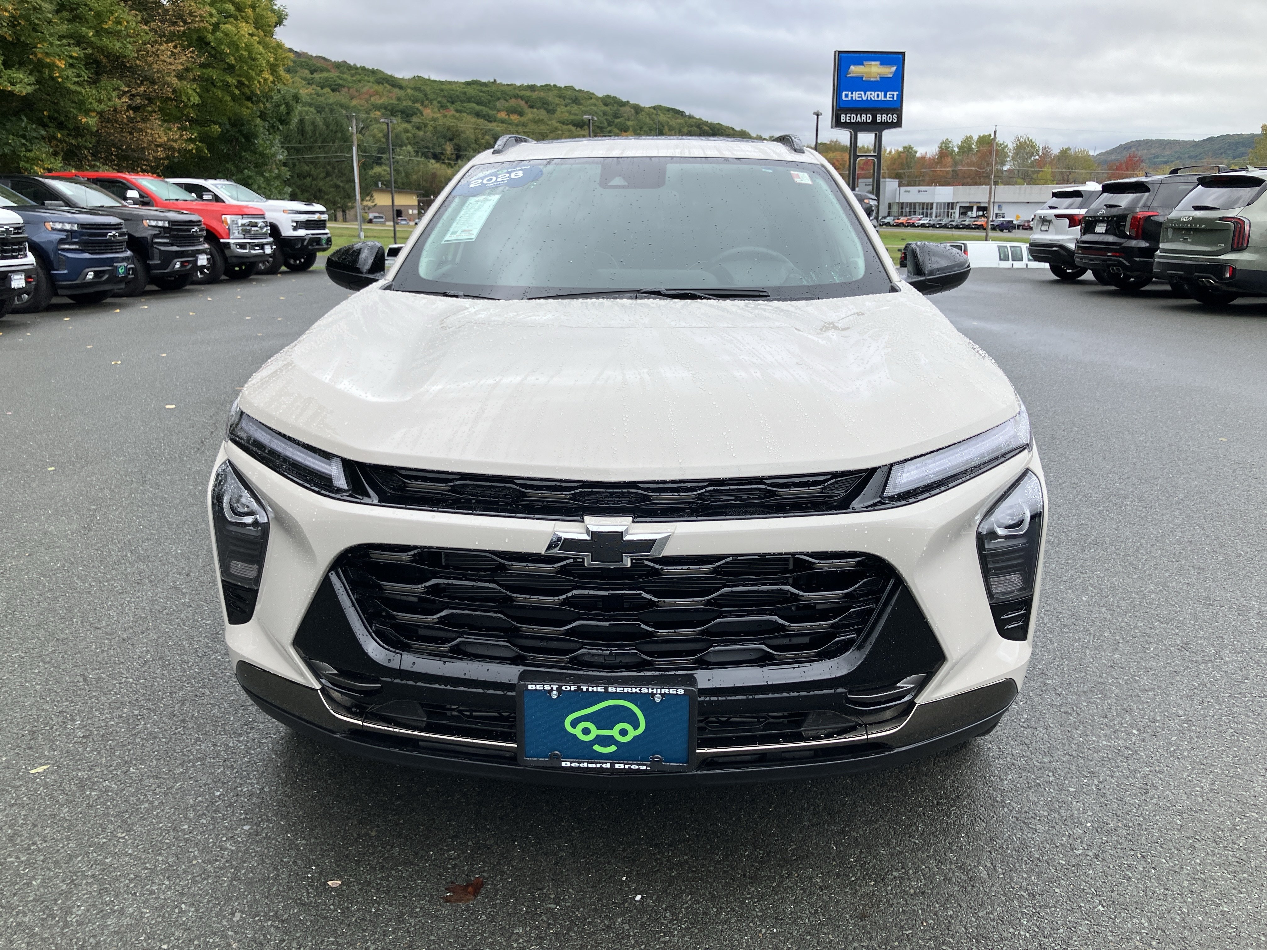 Used 2026 Chevrolet Trax ACTIV w/ Sunroof Package FWD image 21