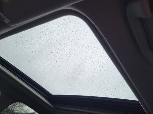 Used 2022 Subaru Forester Premium image 12