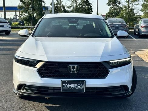 Used 2025 Honda Accord LX image 3