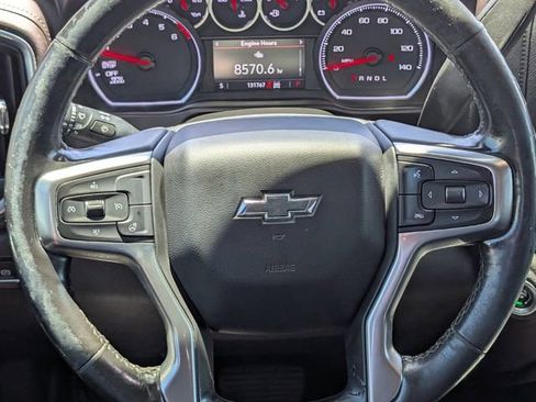 Used 2021 Chevrolet Silverado 1500 LT Trail Boss w/ Convenience Package II AWD/4WD image 13