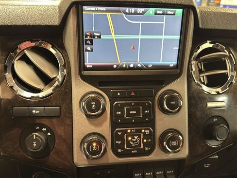 Used 2015 Ford F250 Platinum AWD/4WD image 29