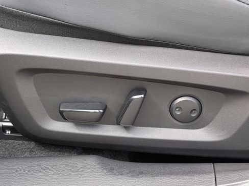 New 2026 Mitsubishi Outlander SE FWD image 21