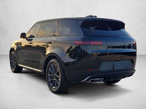 Used 2026 Land Rover Range Rover Sport SE AWD/4WD image 7