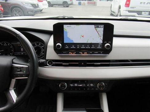 Used 2022 Mitsubishi Outlander SEL image 20