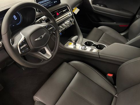 New 2026 Genesis G70 2.5T RWD image 10