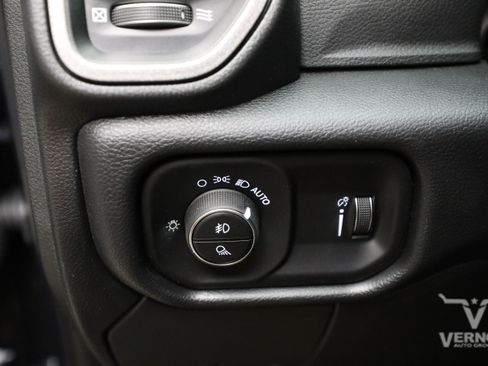 New 2026 RAM 3500 Tradesman AWD/4WD image 16